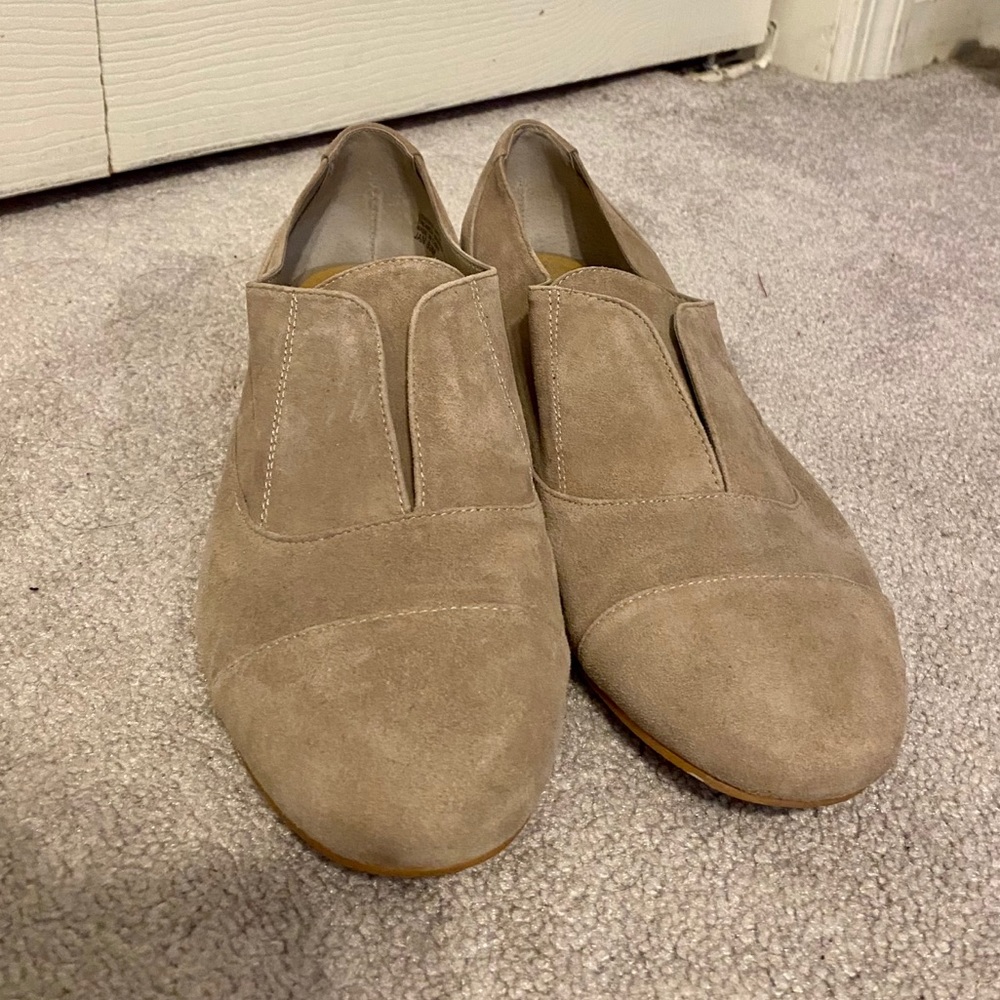Crown Vintage Jan Suede Laceless Oxford Loafers